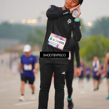 Runner Photo 7408236