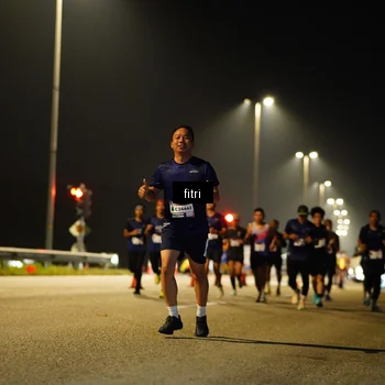 Runner Photo 7408319