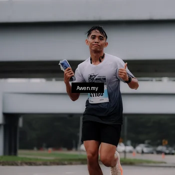 Runner Photo 7408324