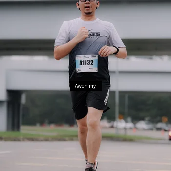 Runner Photo 7408361