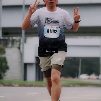Runner Photo 7408426