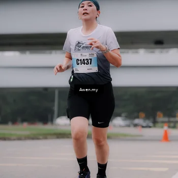 Runner Photo 7408469