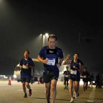 Runner Photo 7408470