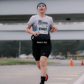 Runner Photo 7408477