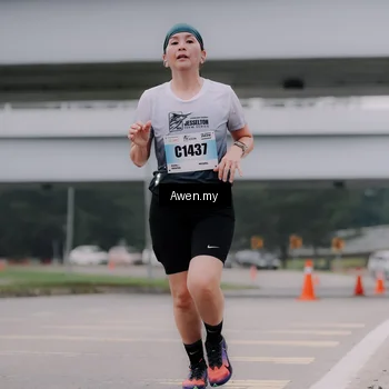 Runner Photo 7408479