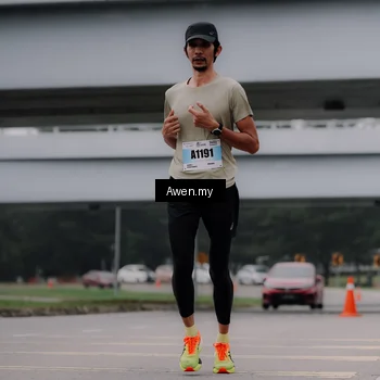 Runner Photo 7408512