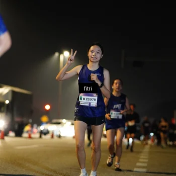 Runner Photo 7408545