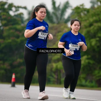 Runner Photo 7408546