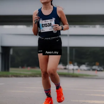 Runner Photo 7408560