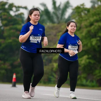 Runner Photo 7408570