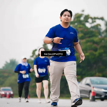 Runner Photo 7408668