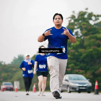 Runner Photo 7408681