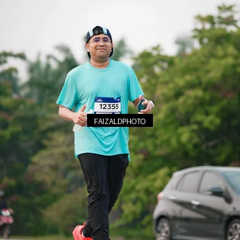 Runner Photo 7408708