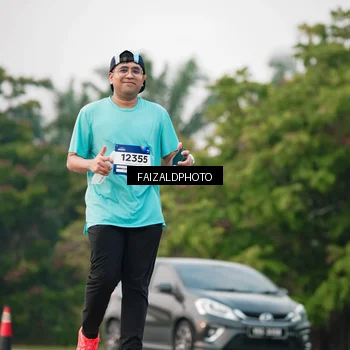 Runner Photo 7408721