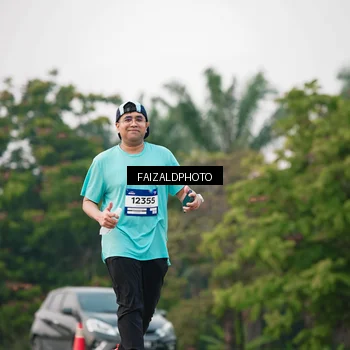 Runner Photo 7408760