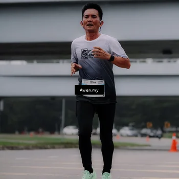 Runner Photo 7408762