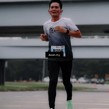 Runner Photo 7408763