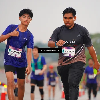 Runner Photo 7408764