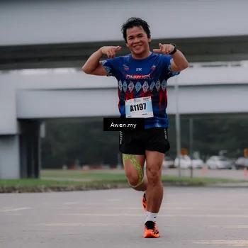 Runner Photo 7408789
