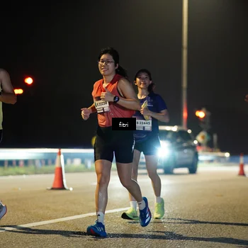 Runner Photo 7408795