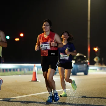 Runner Photo 7408809