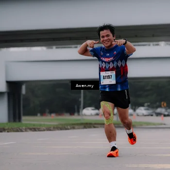 Runner Photo 7408813