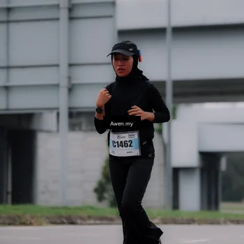 Runner Photo 7408856