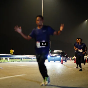 Runner Photo 7408859