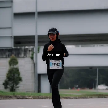 Runner Photo 7408893
