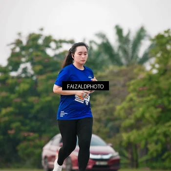 Runner Photo 7408903