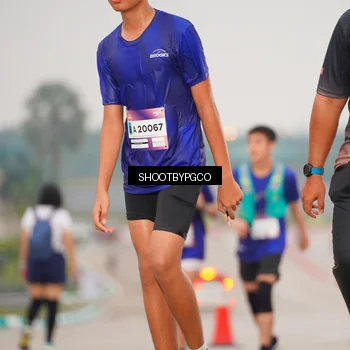 Runner Photo 7408935