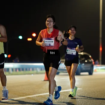 Runner Photo 7408941