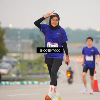 Runner Photo 7408952
