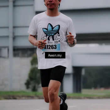 Runner Photo 7408978