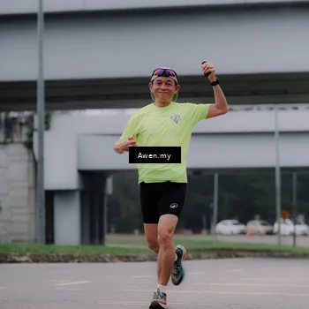 Runner Photo 7409003