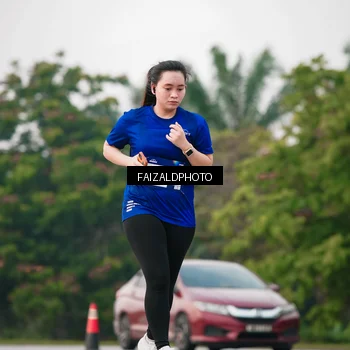 Runner Photo 7409006
