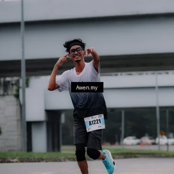 Runner Photo 7409029