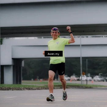Runner Photo 7409091