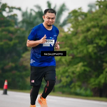 Runner Photo 7409109