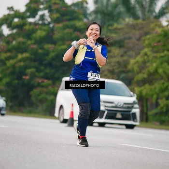 Runner Photo 7409111