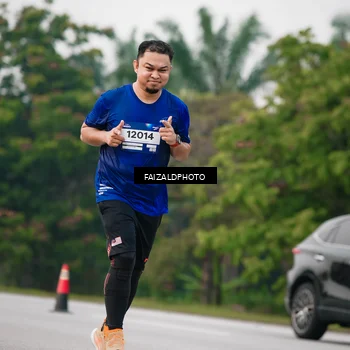 Runner Photo 7409129