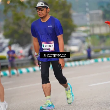 Runner Photo 7409192