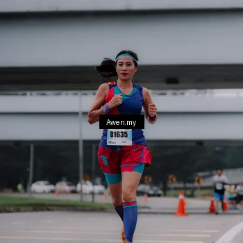 Runner Photo 7409219
