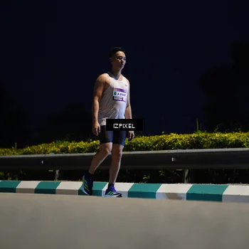 Runner Photo 7409243