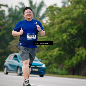 Runner Photo 7409247
