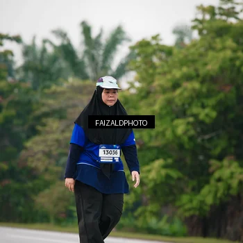 Runner Photo 7409276