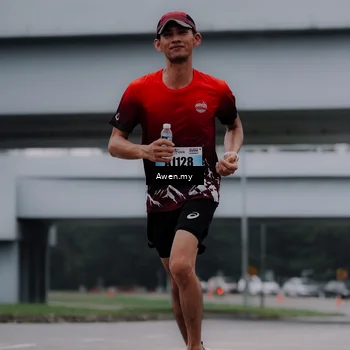 Runner Photo 7409286