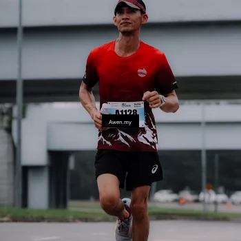 Runner Photo 7409288