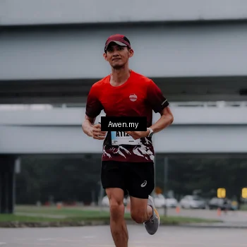 Runner Photo 7409290