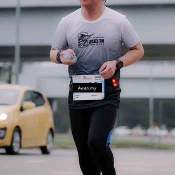 Runner Photo 7409298